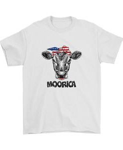 Patriotic Cow With Bandana T-shirt